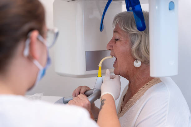 Best Dentist for Tooth Abscess  in Riverton, NJ